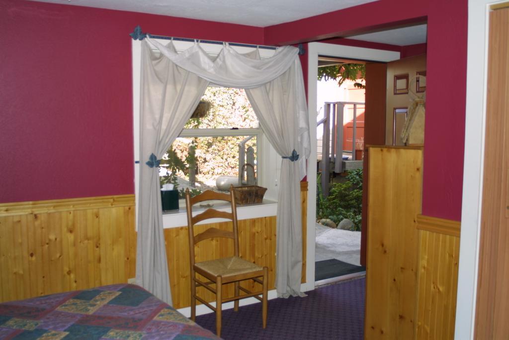 Arden Forest Inn Ашленд Экстерьер фото